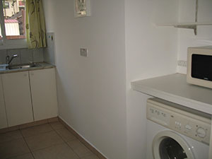 Peyia apartment for rent